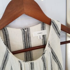 A LOVES A Linen Dress XS